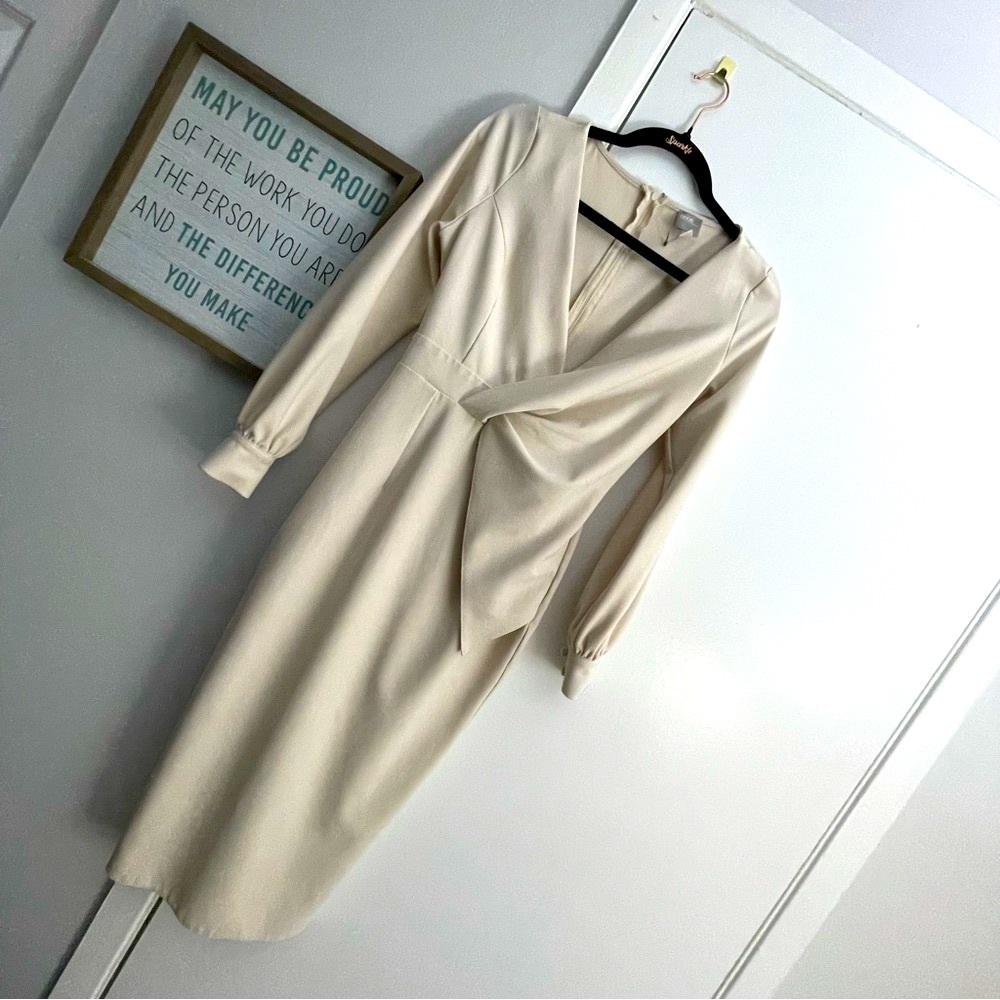 🎉SOLD🎉 ASOS Cream Long Sleeve Dress